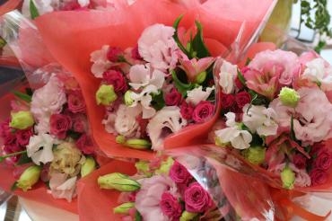 ちいさめの花束♬｜「アライ花店」　（山形県山形市の花キューピット加盟店 花屋）のブログ