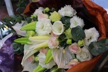 お誕生日用花束♬｜「アライ花店」　（山形県山形市の花キューピット加盟店 花屋）のブログ