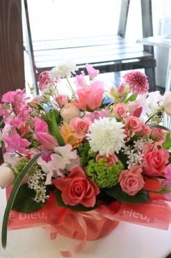 結婚のお祝いアレンジ♬｜「アライ花店」　（山形県山形市の花キューピット加盟店 花屋）のブログ