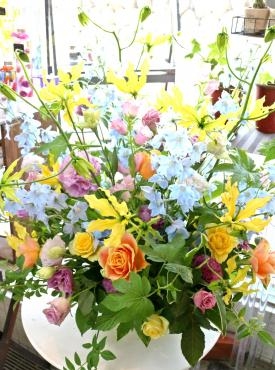 爽やかお祝アレンジ♬｜「アライ花店」　（山形県山形市の花キューピット加盟店 花屋）のブログ