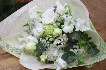 ご結婚のお祝い花束♬｜「アライ花店」　（山形県山形市の花キューピット加盟店 花屋）のブログ