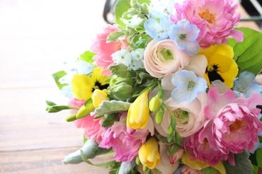 春の花束♫｜「アライ花店」　（山形県山形市の花キューピット加盟店 花屋）のブログ