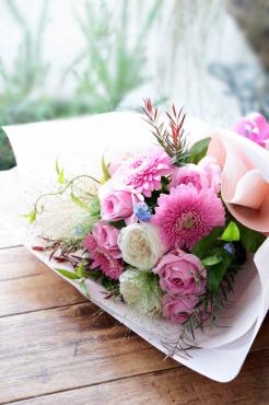 お祝い用花束｜「アライ花店」　（山形県山形市の花キューピット加盟店 花屋）のブログ