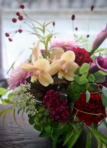 お誕生日アレンジメント|「アライ花店」　（山形県山形市の花屋）のブログ